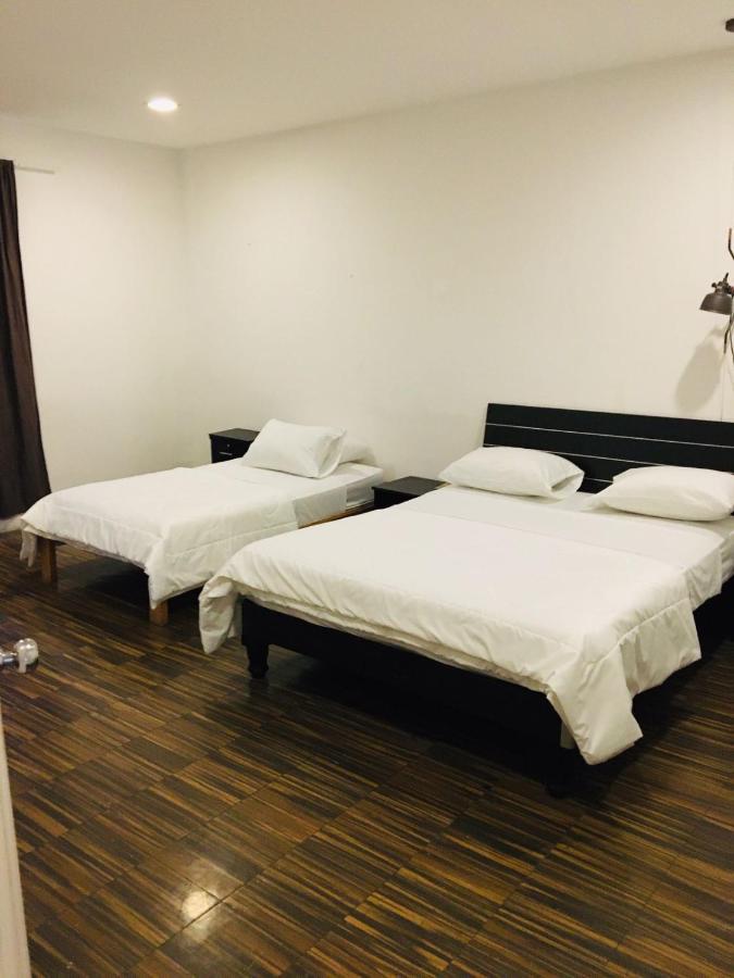 Hotel Perla Central Гуаякиль Экстерьер фото