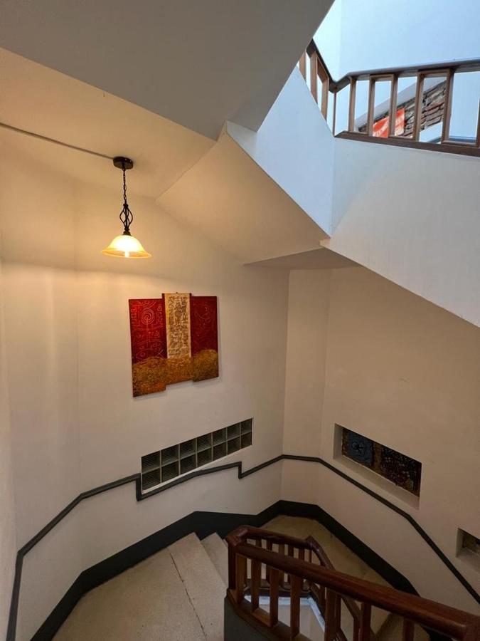 Hotel Perla Central Гуаякиль Экстерьер фото